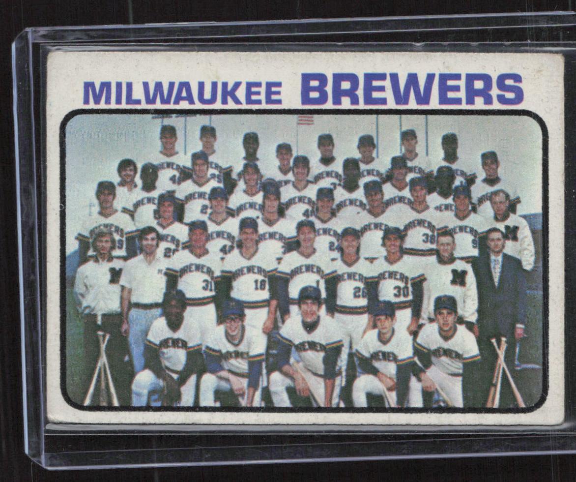 1973 Topps #127 Milwaukee Brewers
