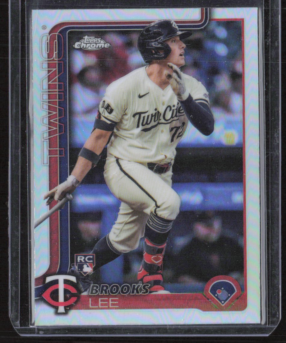 2025 Topps Chrome #234 Brooks Lee Refractors