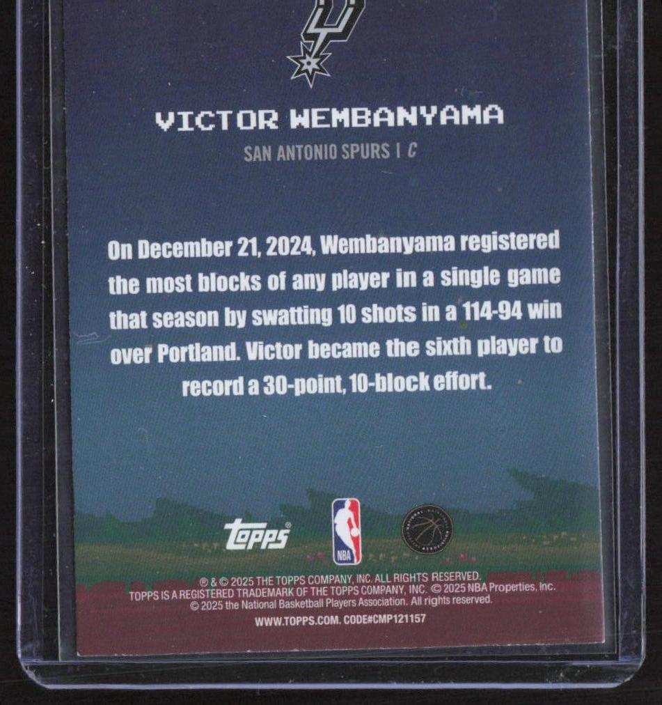 2025-26 Topps #8B-4 Victor Wembanyama 8-Bit Ballers